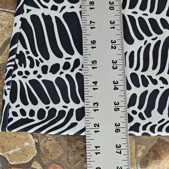 CK Bradley XS Black & White Button-Down Shirt Dress With Belt & Quilted Cuffs - Picture 10 of 10